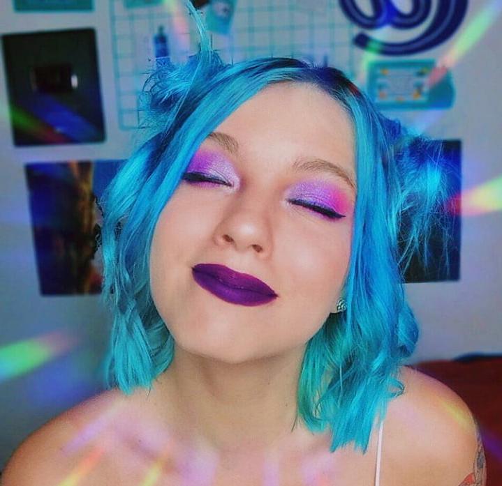 25P Makeup fetish 65