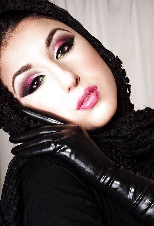 25P Makeup fetish 65