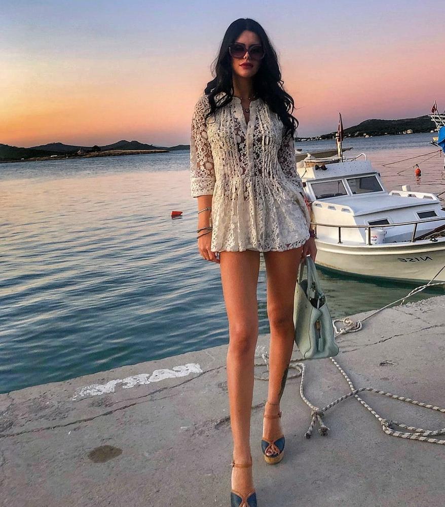 16P Turkish Instagram Girls 58 Isilay
