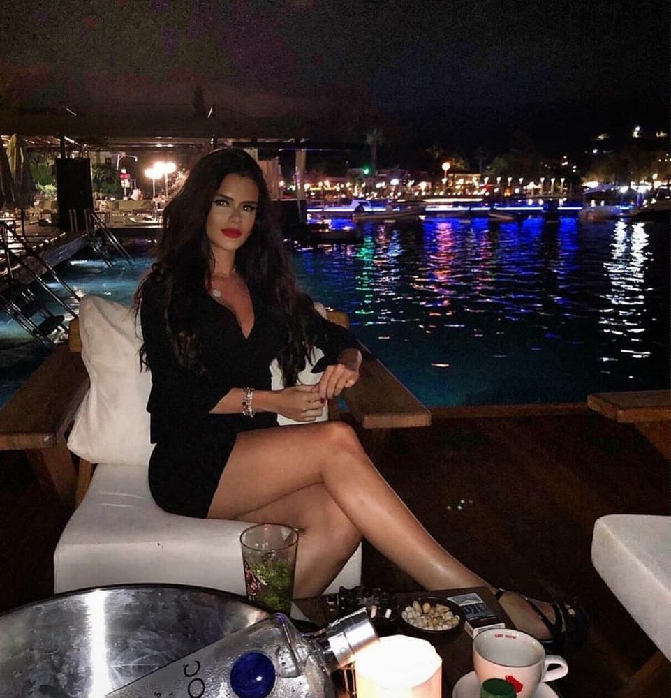 16P Turkish Instagram Girls 58 Isilay