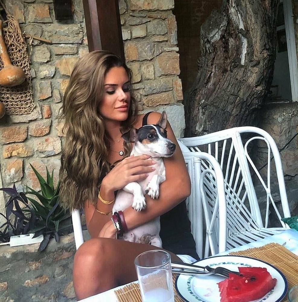 16P Turkish Instagram Girls 58 Isilay
