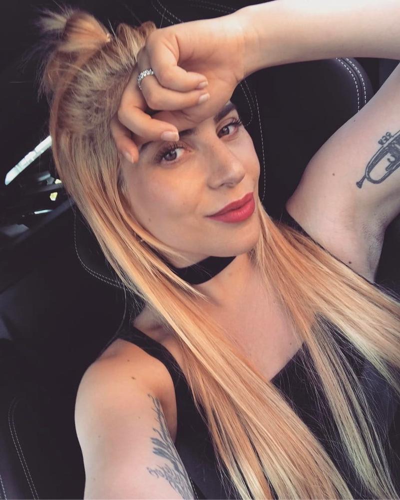 25P CELEBEAUTY  LADY GAGA