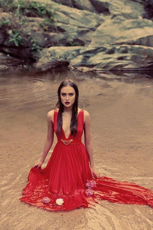 25P Lady in Red 10