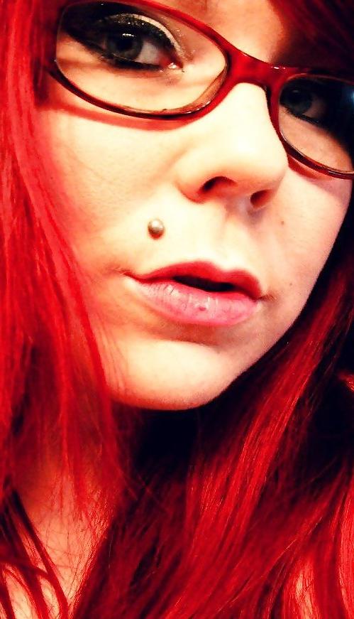9P Chubby Red Hair Girl