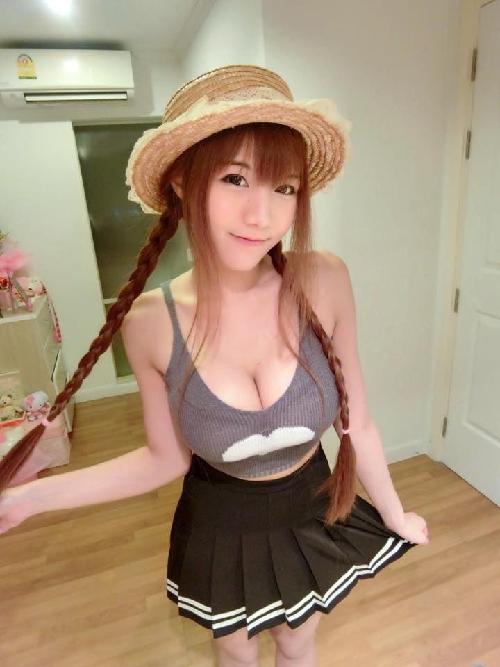 25P sexy lady