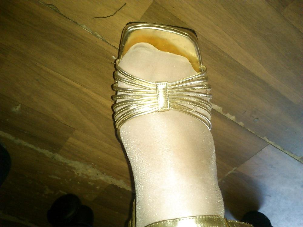 7P Golden heels with nylon