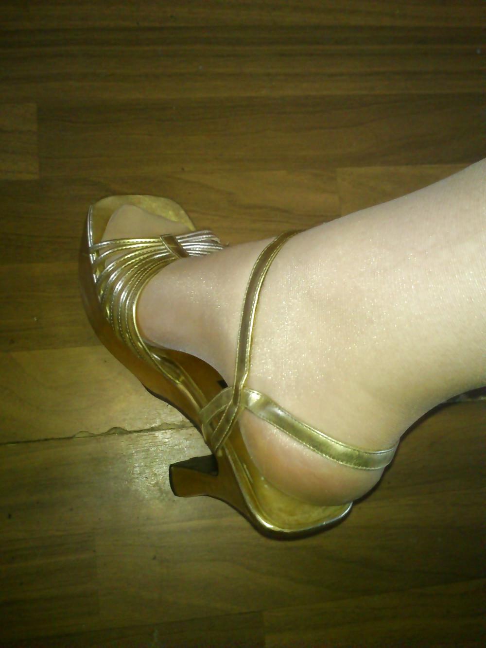 7P Golden heels with nylon