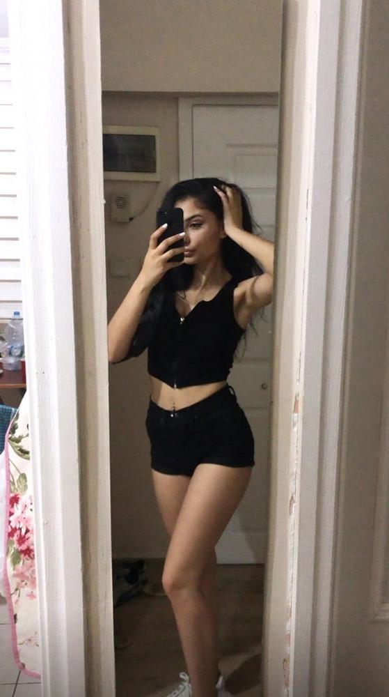 15P Turkish Instagram Girls 63 Buse