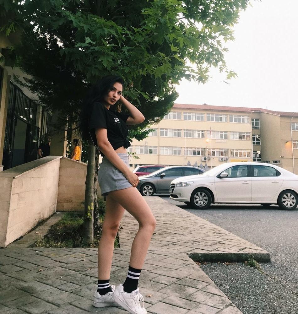 15P Turkish Instagram Girls 63 Buse