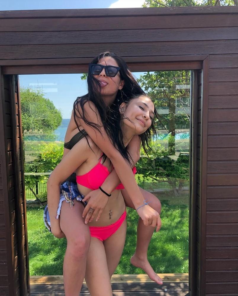 15P Turkish Instagram Girls 63 Buse