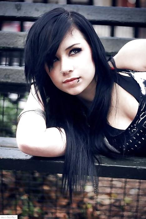 25P Gothic and Alt Girls