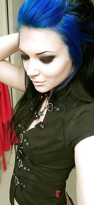 25P Gothic and Alt Girls