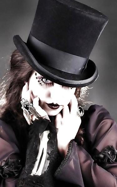 25P Gothic and Alt Girls