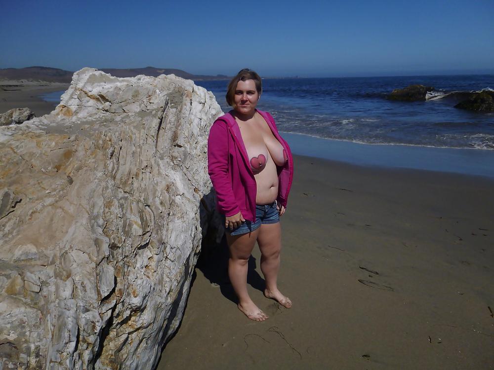 14P Bbw at the ocean 