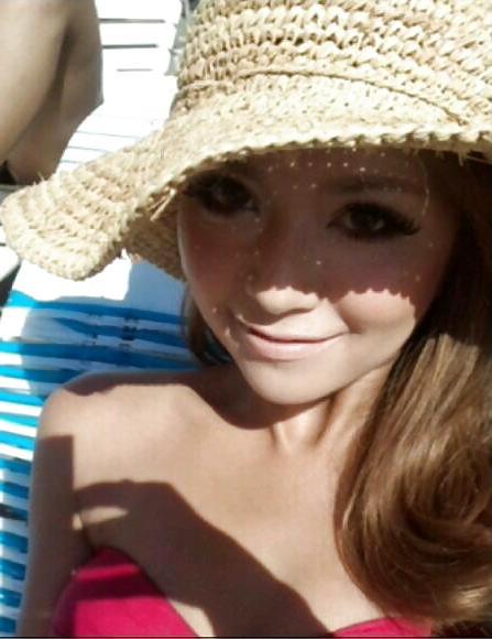 24P Korean and Asian Amateur Girls 7