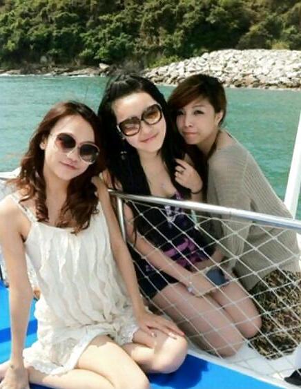 24P Korean and Asian Amateur Girls 7