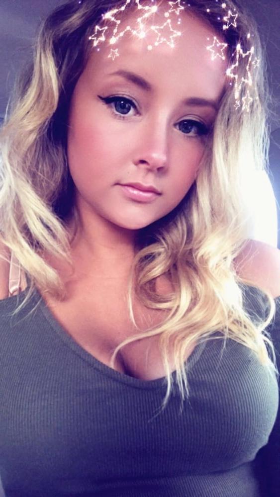 25P Adelphi University Girl And Angiee117