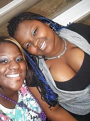 25P A Few Sexy Black Babes From SmutDates