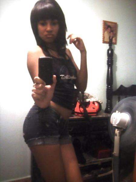 25P A Few Sexy Black Babes From SmutDates