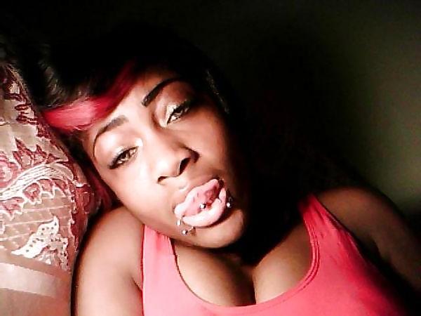 25P A Few Sexy Black Babes From SmutDates