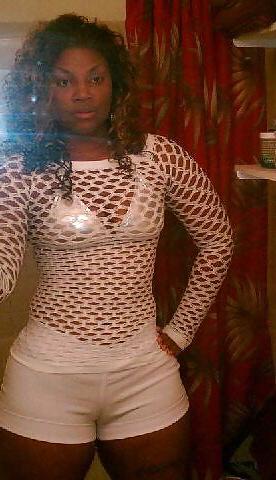 25P A Few Sexy Black Babes From SmutDates