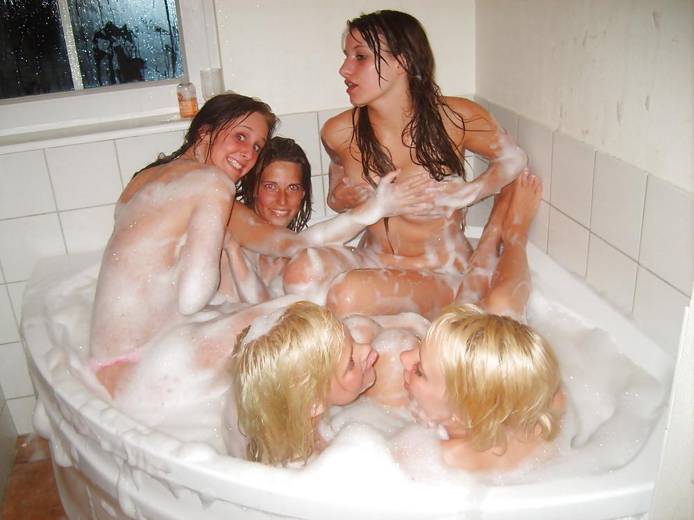22P Danish students in a jacussi