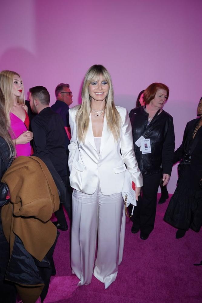 25P Heidi Klum   Red Carpet