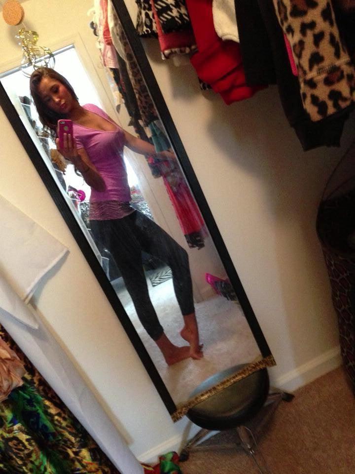 14P HOT University of Maryland School of Dentistry '22 Girl