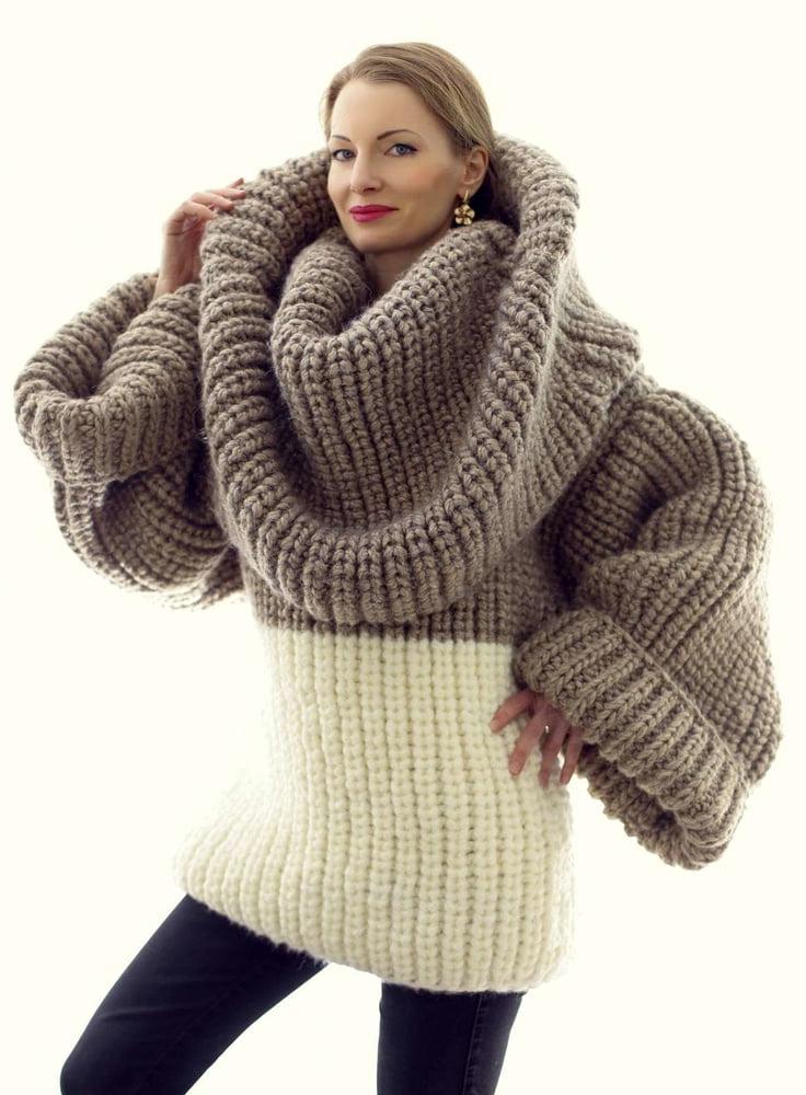 25P Mohair fetish 4