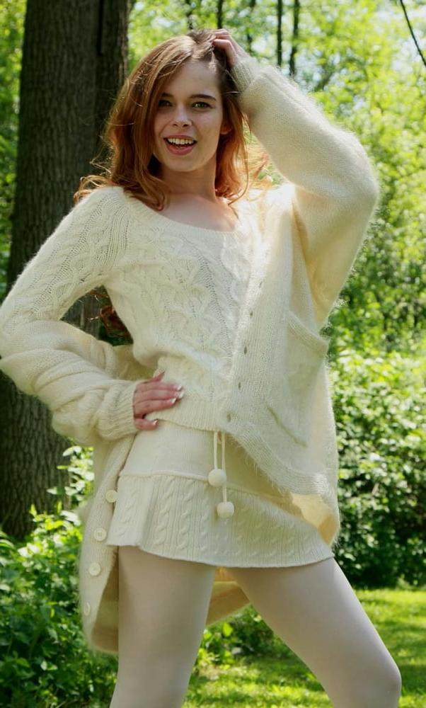 25P Mohair fetish 4