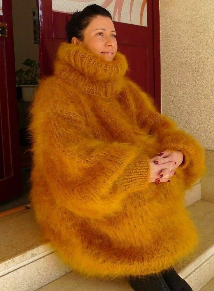 25P Mohair fetish 4