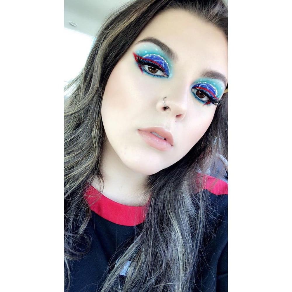 25P Makeup fetish 64
