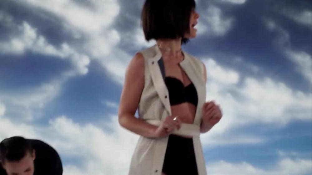 25P Evangeline Lilly sexy 'n' hot!!!!!!!!!!!