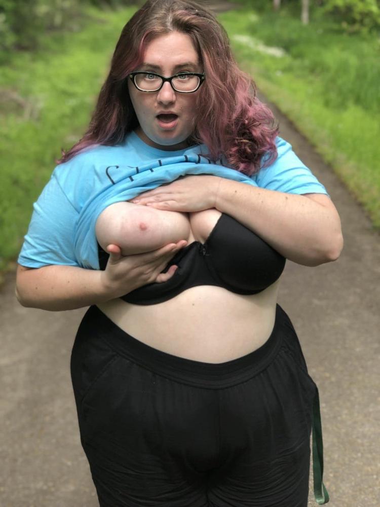 24P Gorgeous BBW Vol. 9