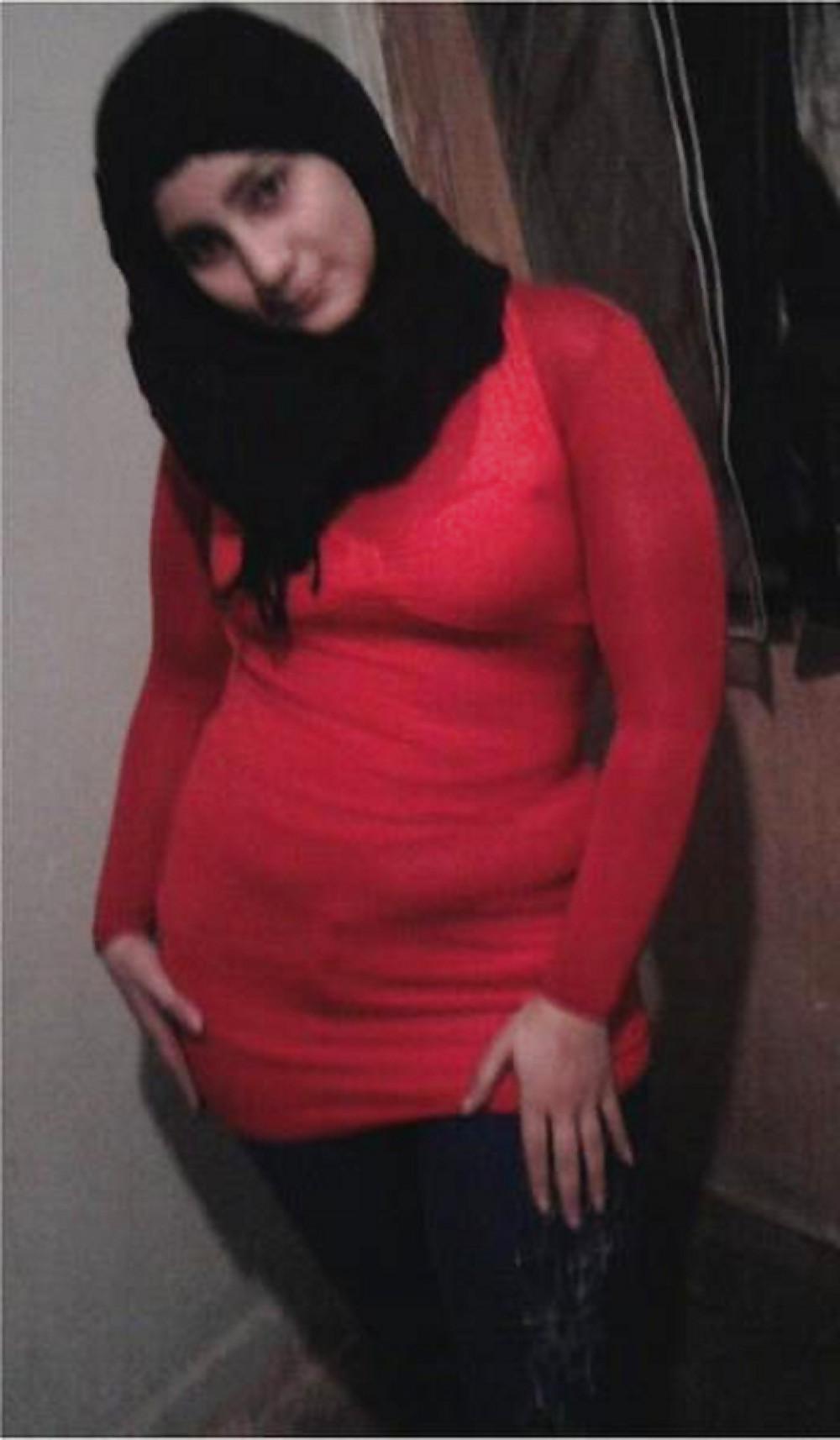 17P Arab and turkish girls