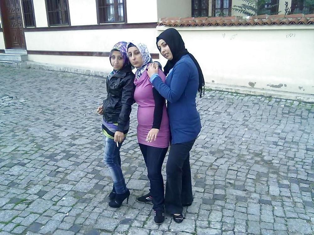 17P Arab and turkish girls