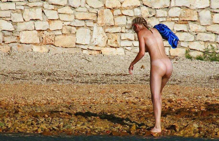 25P Danish Teen on nudist Beach