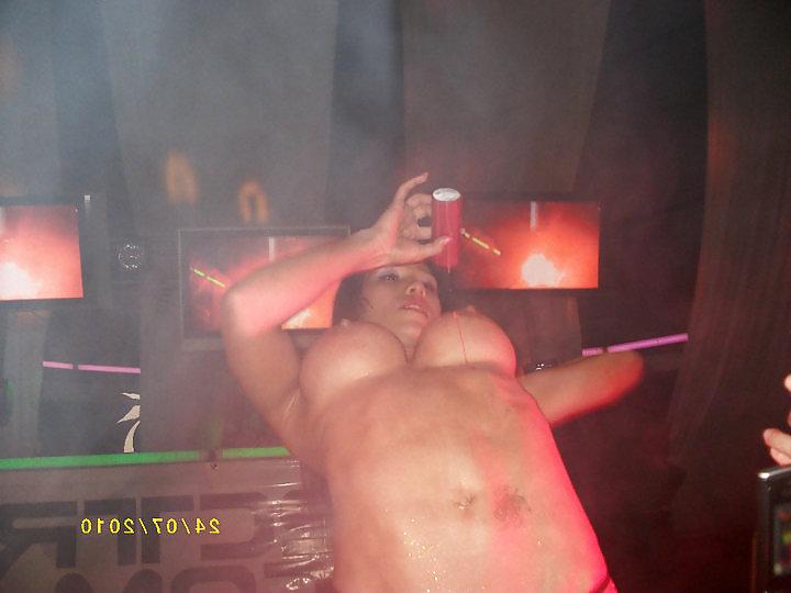 25P Sexy Young Hot Latina Girls Dancing