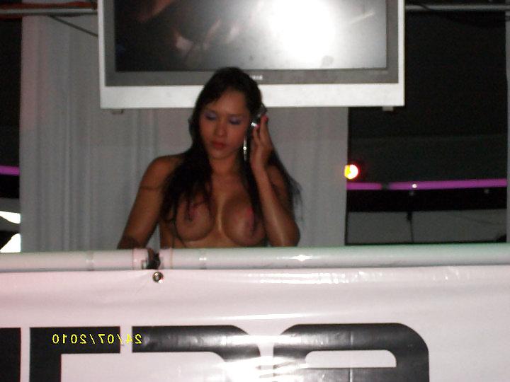 25P Sexy Young Hot Latina Girls Dancing