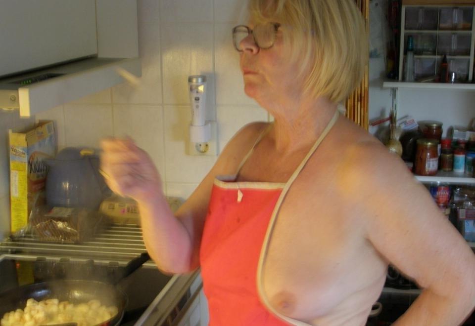 16P in the kitchen