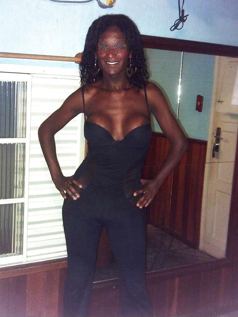 11P Black shemale