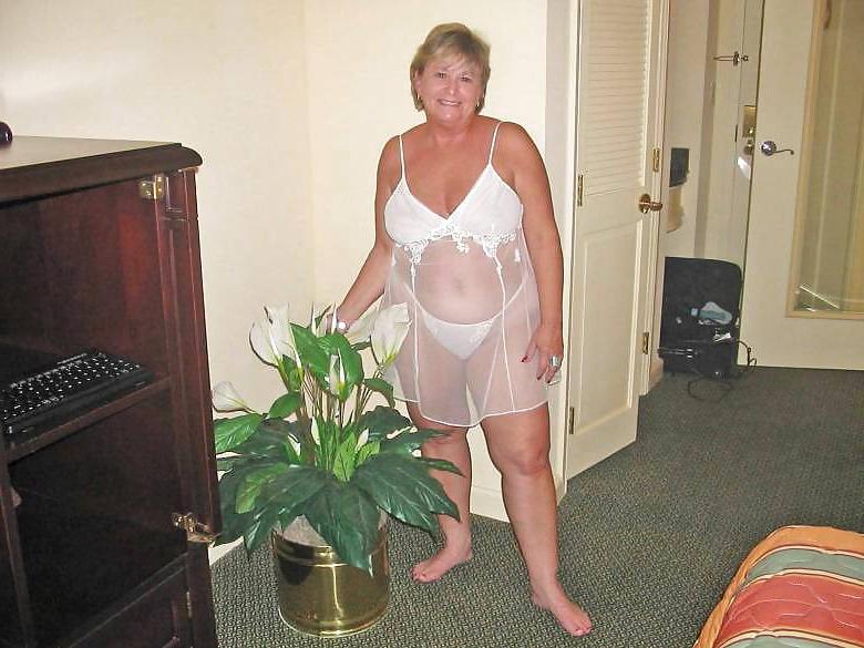 25P BBW Milf fucked, naked and creamed