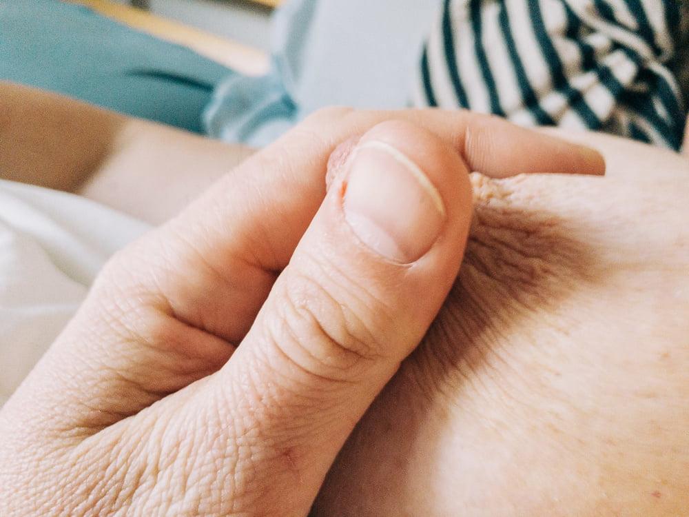 10P playing with wife's big nipple