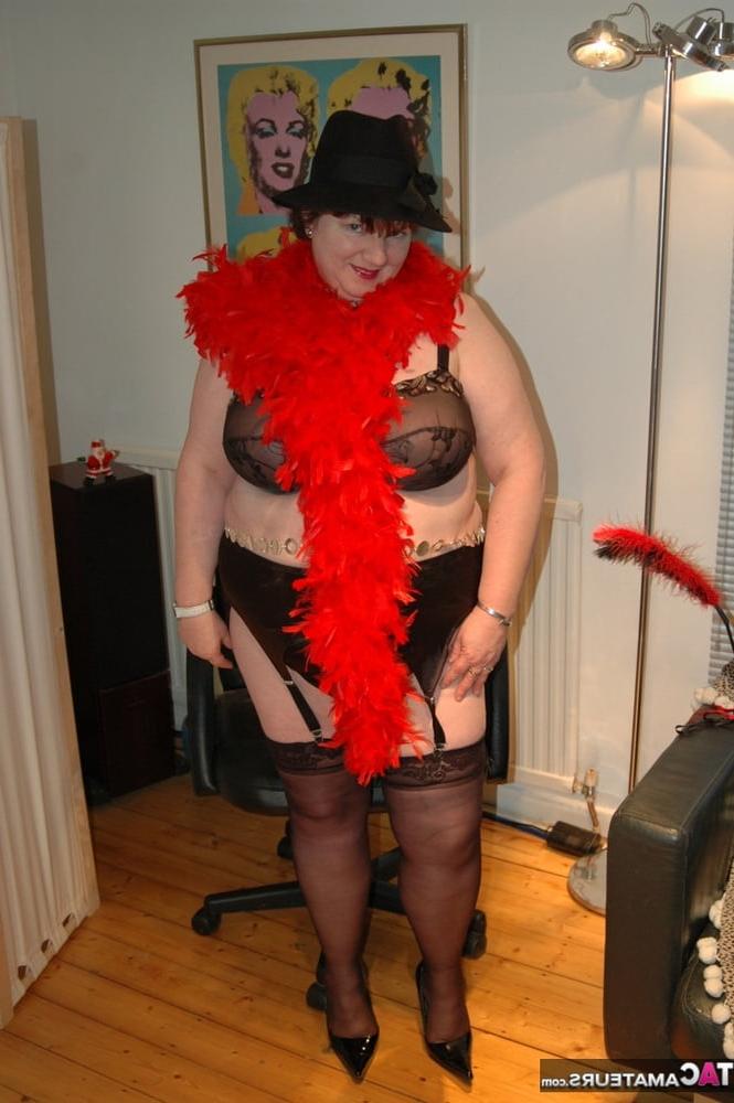 25P Chris44g Red &amp; Black Lingerie