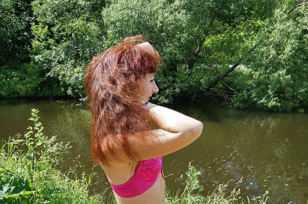 16P Bicolored Bikini 'n' Red Blouse