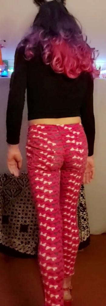 25P My sexy red stretch pants feel so nice