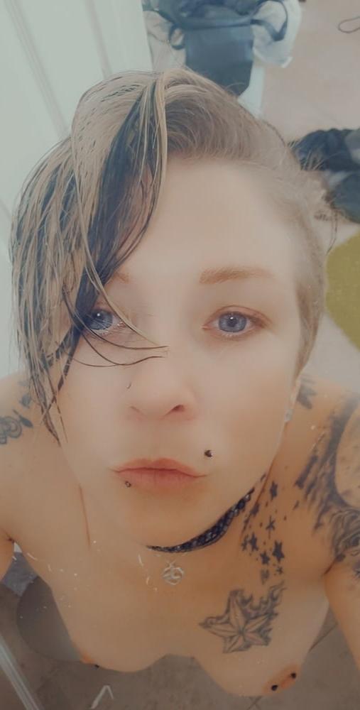 6P Fresh out of the Shower