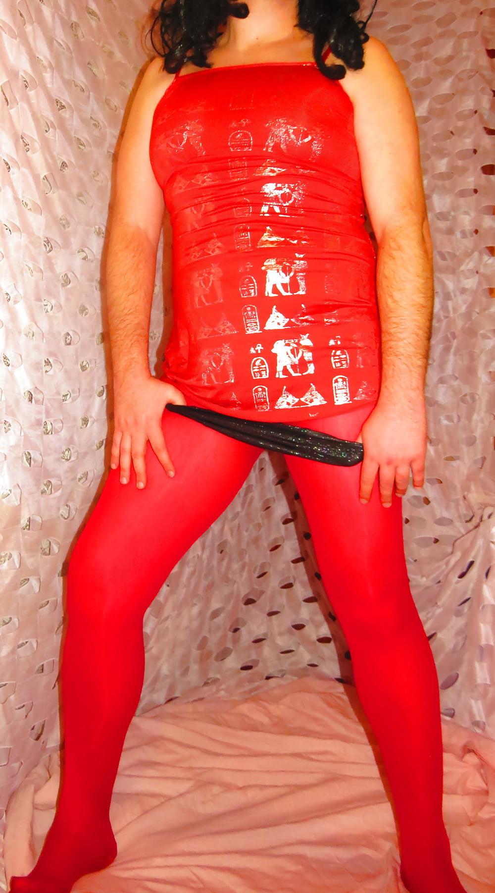 25P Sissy Boy Lovelaska - The beautiful red (part 1)