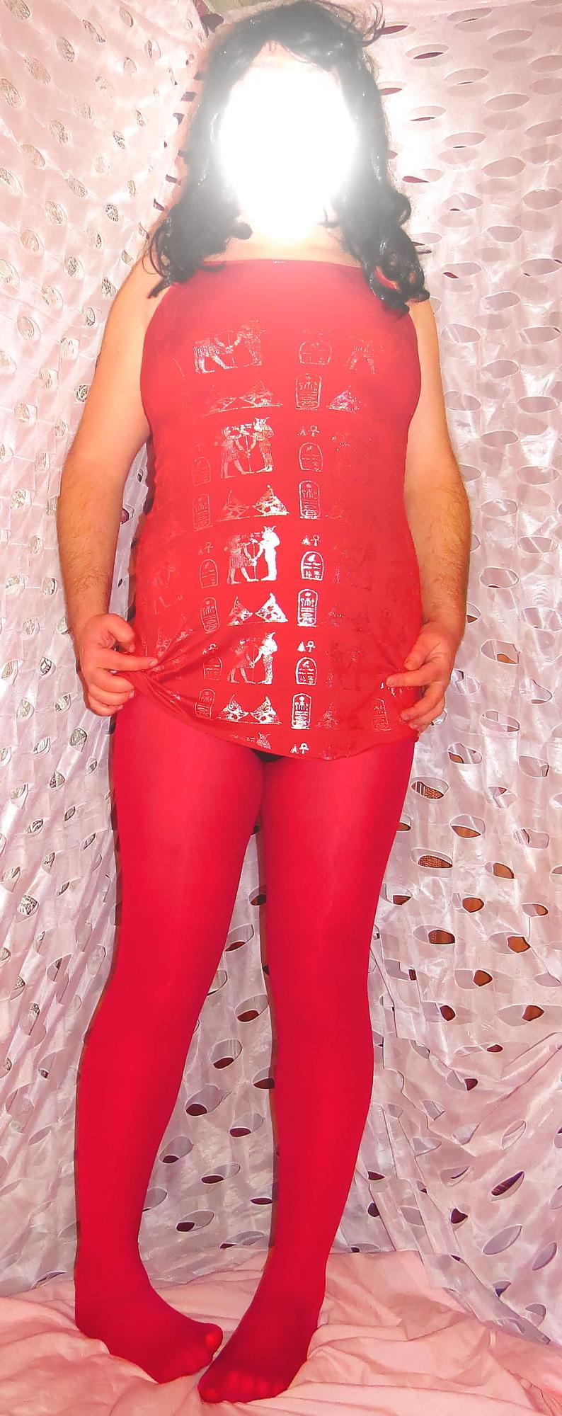 25P Sissy Boy Lovelaska - The beautiful red (part 1)