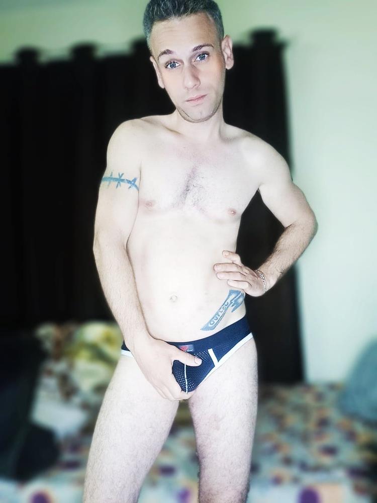 13P you can find me on FB or TW at cezar1g